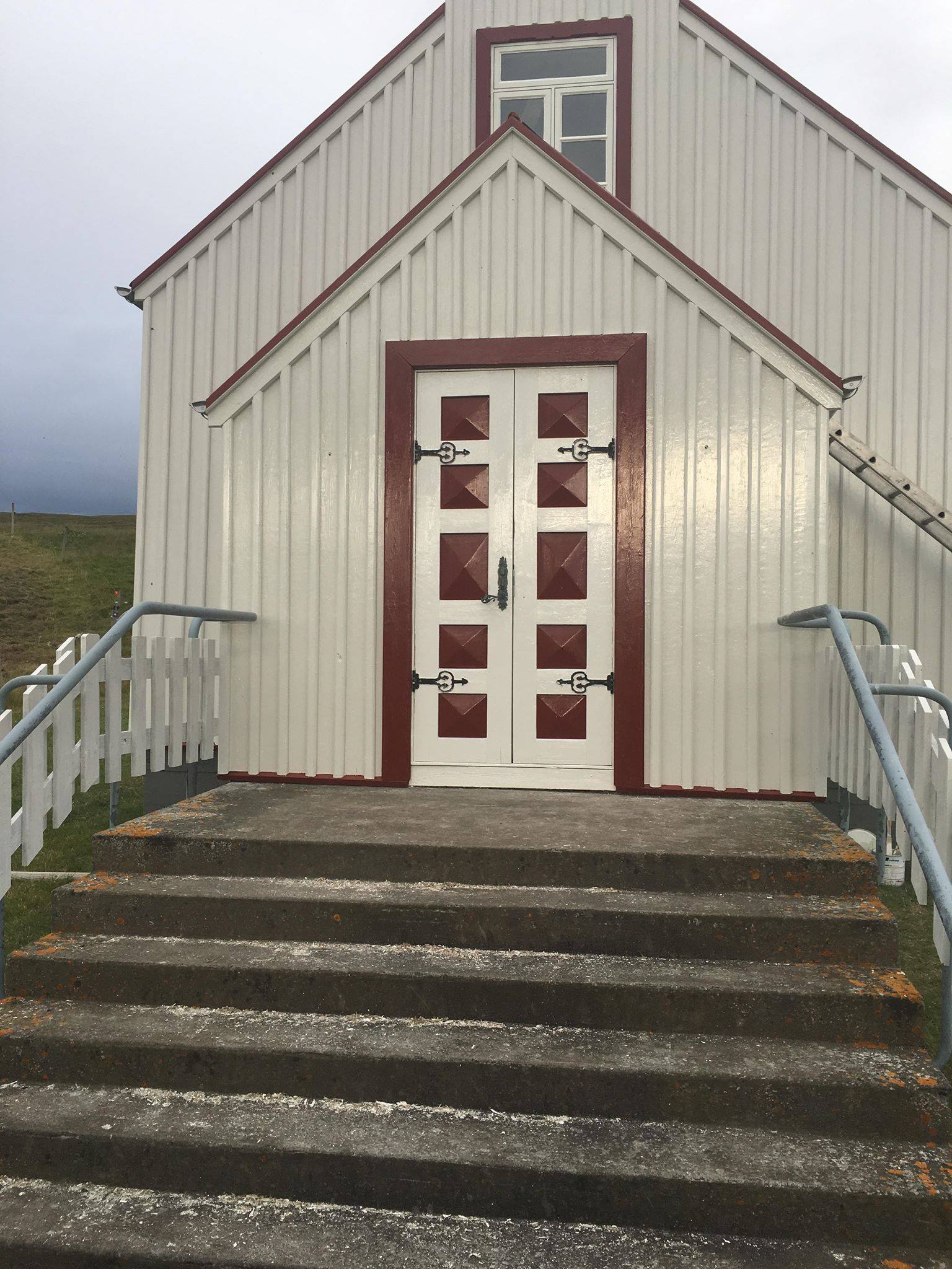 Kirkja sett í nýjan búning ✍️